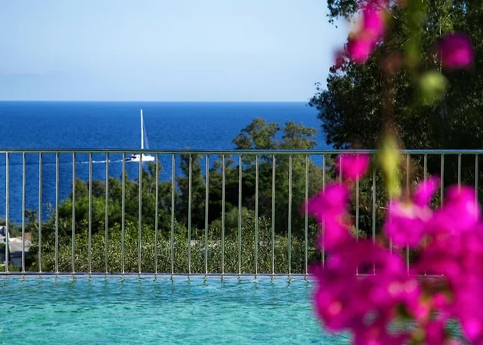 Курортный комплекс Park - Del Parco Арбатакс